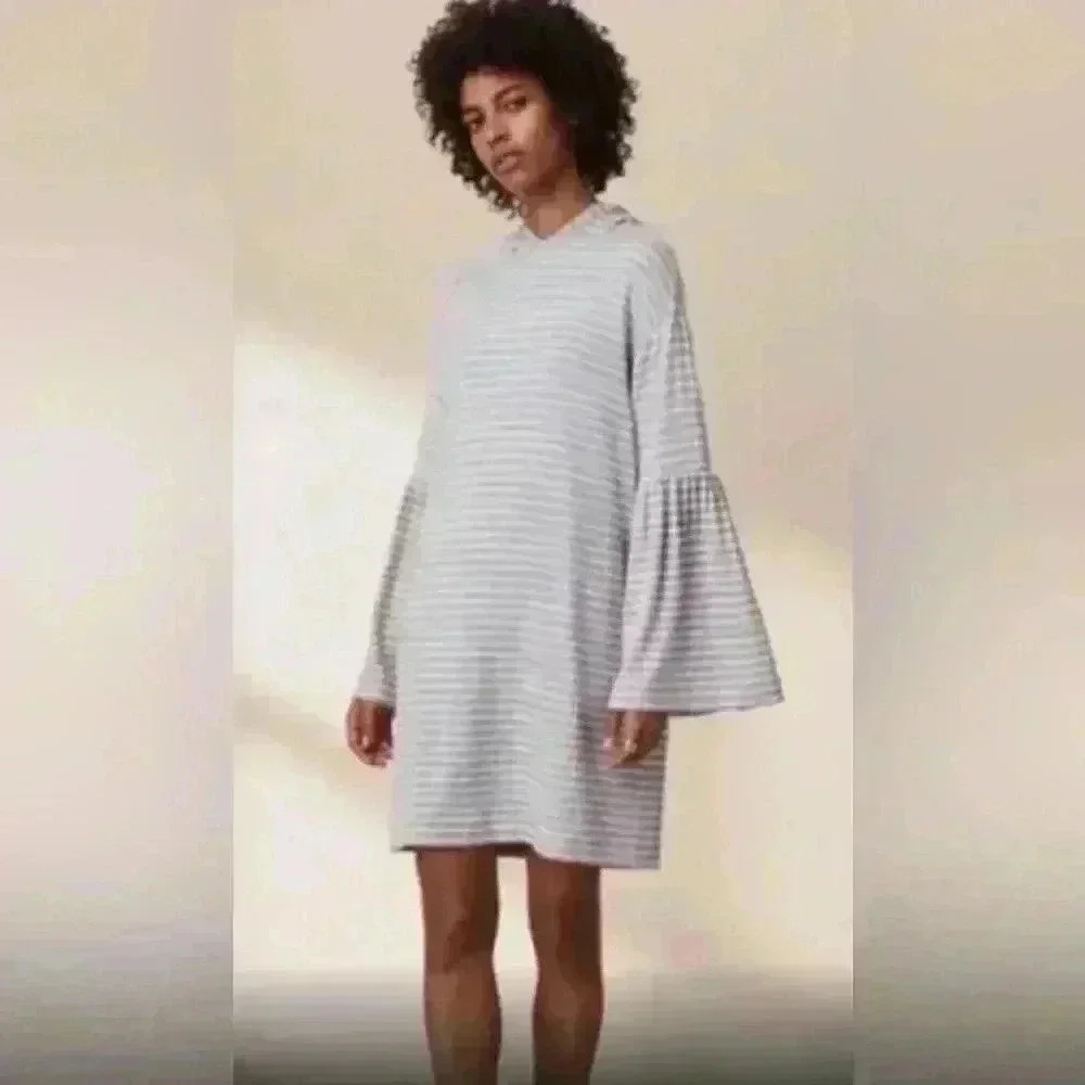 Lou & Grey SIgnaturesoft Striped Bell Sleeve Hooded Dress Grey/White Medium NWT